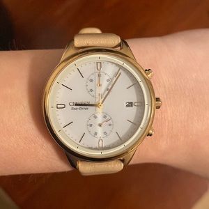 Women’s Citizen eco drive watch 39mm